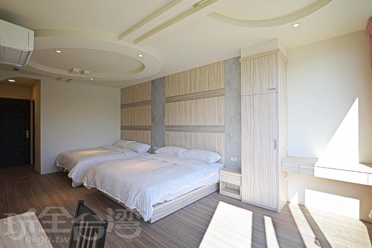 Riyuewan Homestay Yuchi Exterior photo