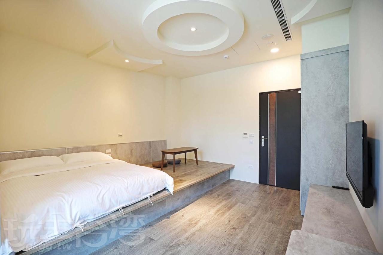 Riyuewan Homestay Yuchi Exterior photo